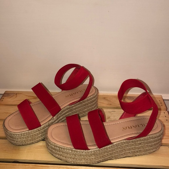 RED ESPADRILLES - Picture 2 of 3